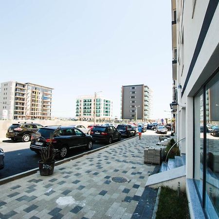Ambra Apartment Mamaia-Nord นาโวดาริ ภายนอก รูปภาพ