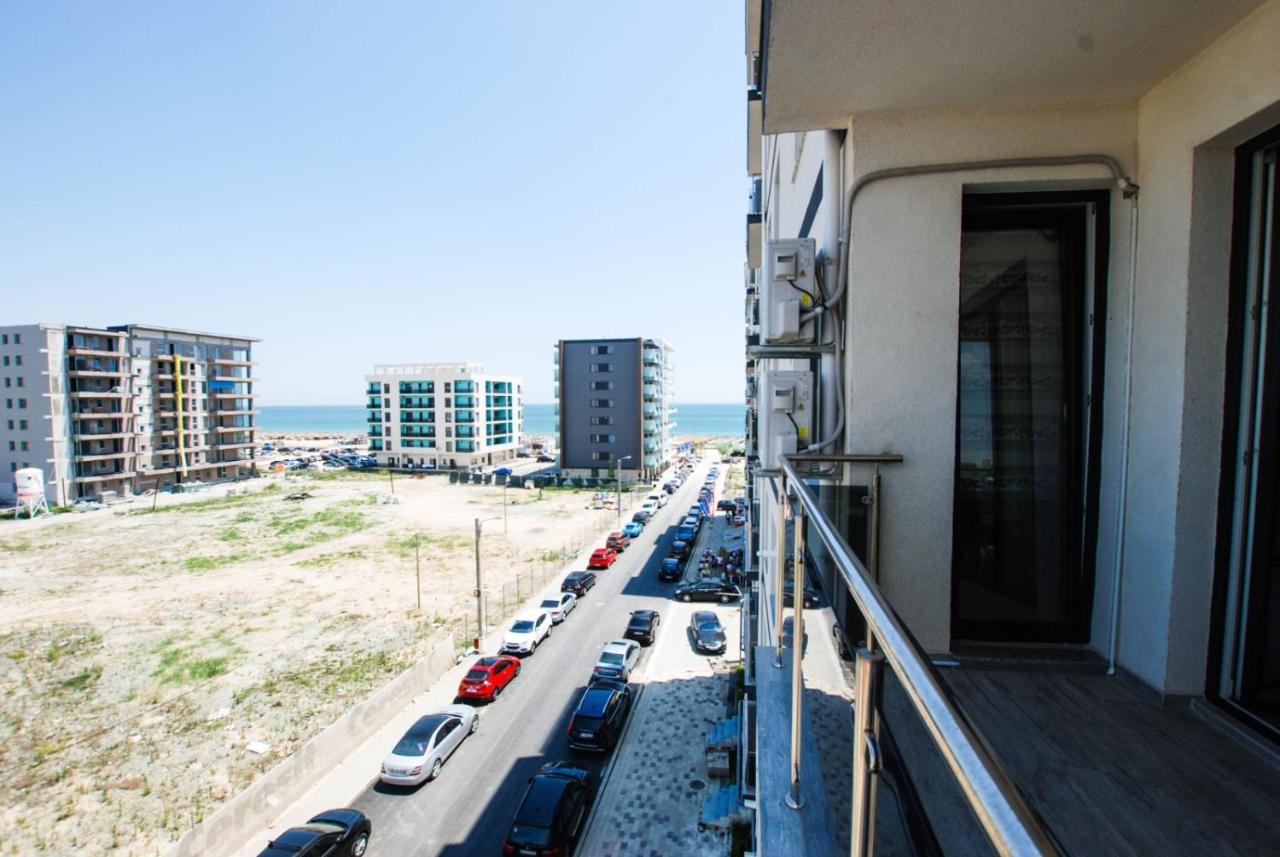 Ambra Apartment Mamaia-Nord นาโวดาริ ภายนอก รูปภาพ