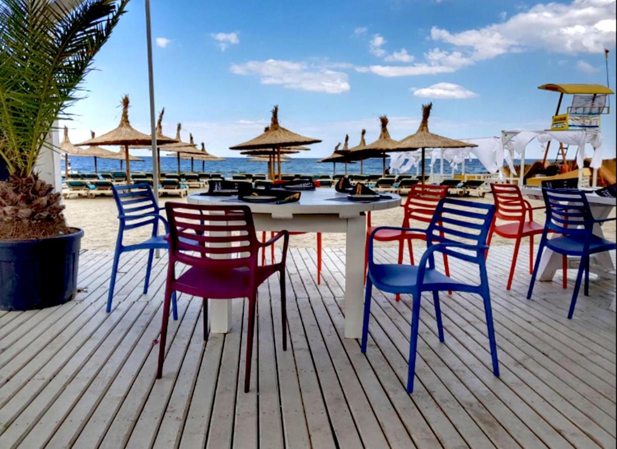 Ambra Apartment Mamaia-Nord นาโวดาริ ภายนอก รูปภาพ